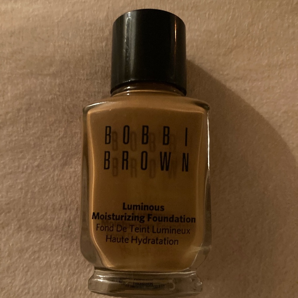 Bobbi brown foundation